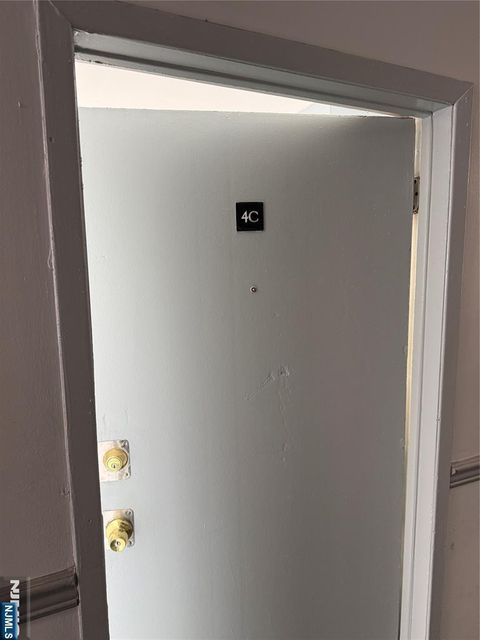 Photo of 1425 E Saint George Ave #4C, Roselle, NJ 07203 (MLS # 26011259)