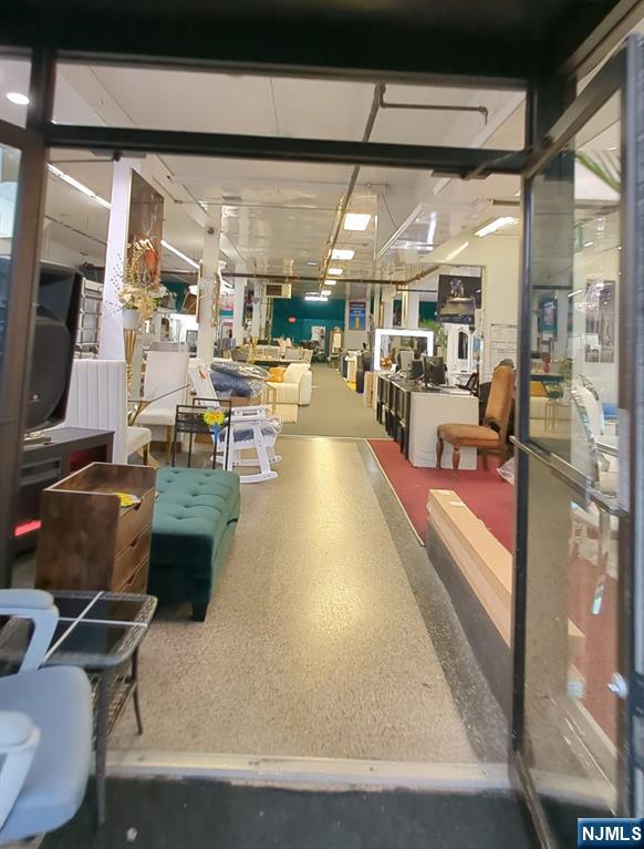 207 Market Street 203