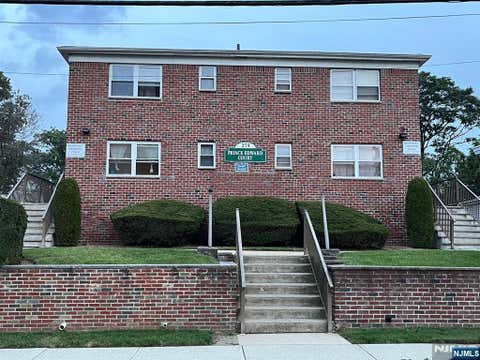 Photo of 274 Park St #7, Hackensack, NJ 07601 (MLS # 26021310)