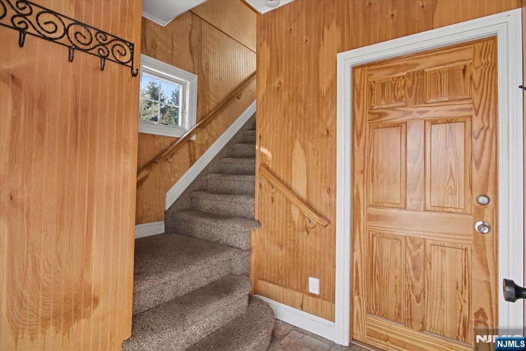 85 Sheridan Avenue 1