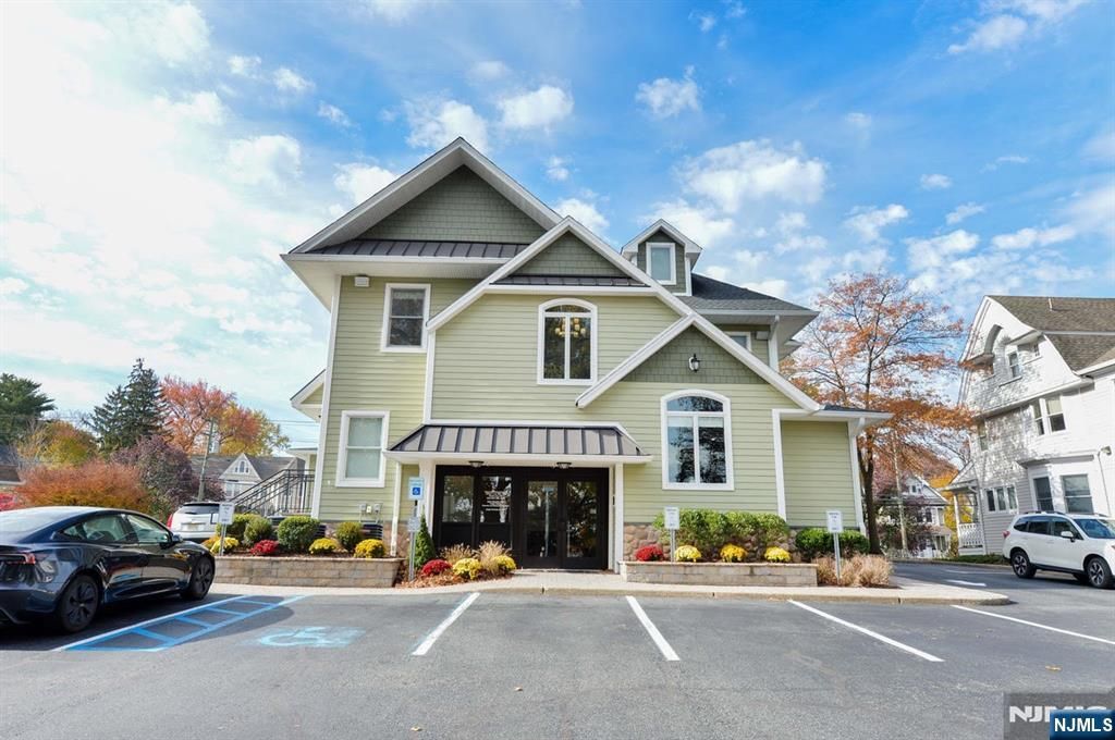 Photo of 145 Prospect Street, Ridgewood Village, NJ 07450 (MLS # 25039449)