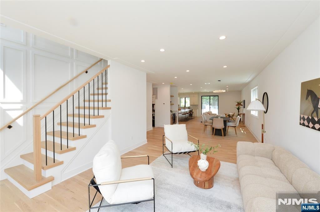 5-31 Boyd Avenue