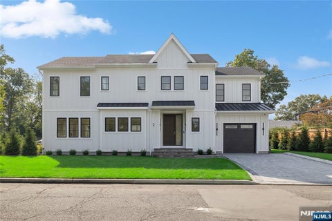 Photo of 2 Pleasant Avenue, Tenafly, NJ 07670 (MLS # 26035343)