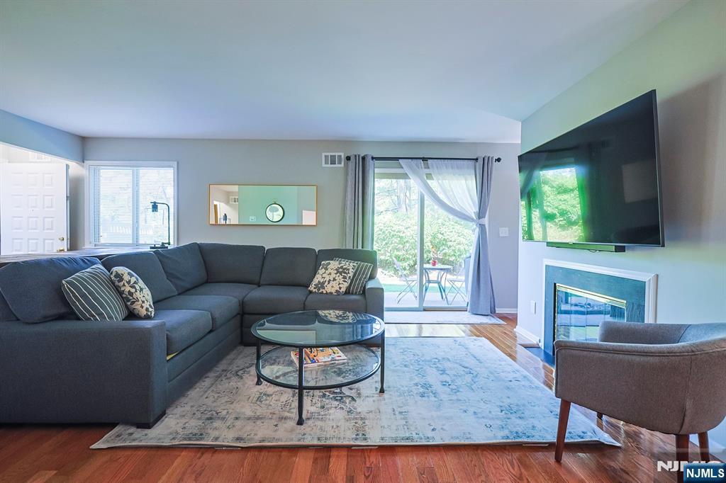 2 Hart Drive
