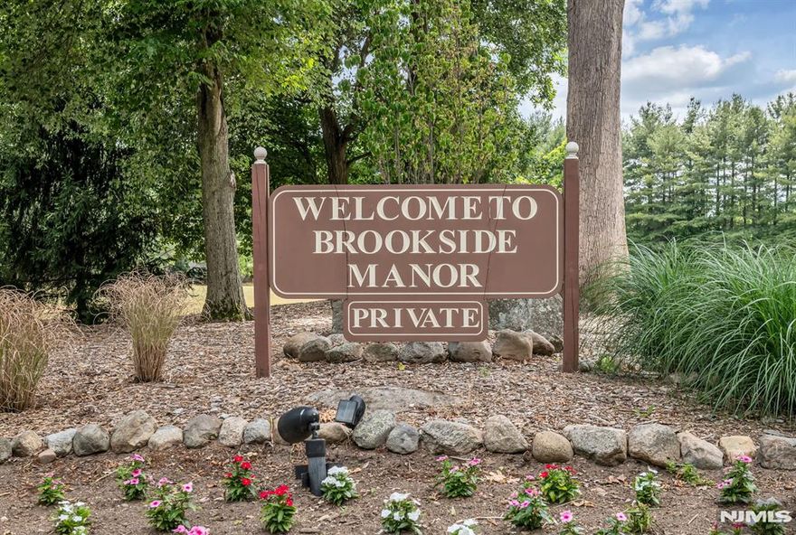 Welcome to the serenity of Brookside Manor in the coveted Fardale Area of Mahwah, close to the Wyckoff and Allendale borders! Enjoy living in the court with the shortest distance to the pristine pool, clubhouse and tennis courts in the complex. You'll love the country feel and natural beauty of Brookside Manor in the Fardale area with so much to offer in the nearby surrounding towns in addition to the myriad attractions of Mahwah living itself. 123 Macleish enjoys a beautiful corner unit location with ample space of 2,320 square feet with a huge basement to boot. The primary suite is very spacious with large en suite and an additional two bedrooms and full bath just down the hall. Park in your own attached garage with additional room to park in the private driveway. Enjoy the local wildlife and fresh air with your morning coffee from either of two attached decks and the complete serenity of this wonderful location. You'll just love it!