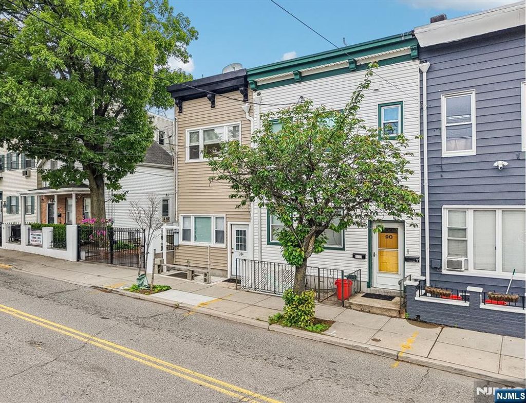 Photo of 90 Hackensack Plank Road, Weehawken, NJ 07086 (MLS # 26017810)