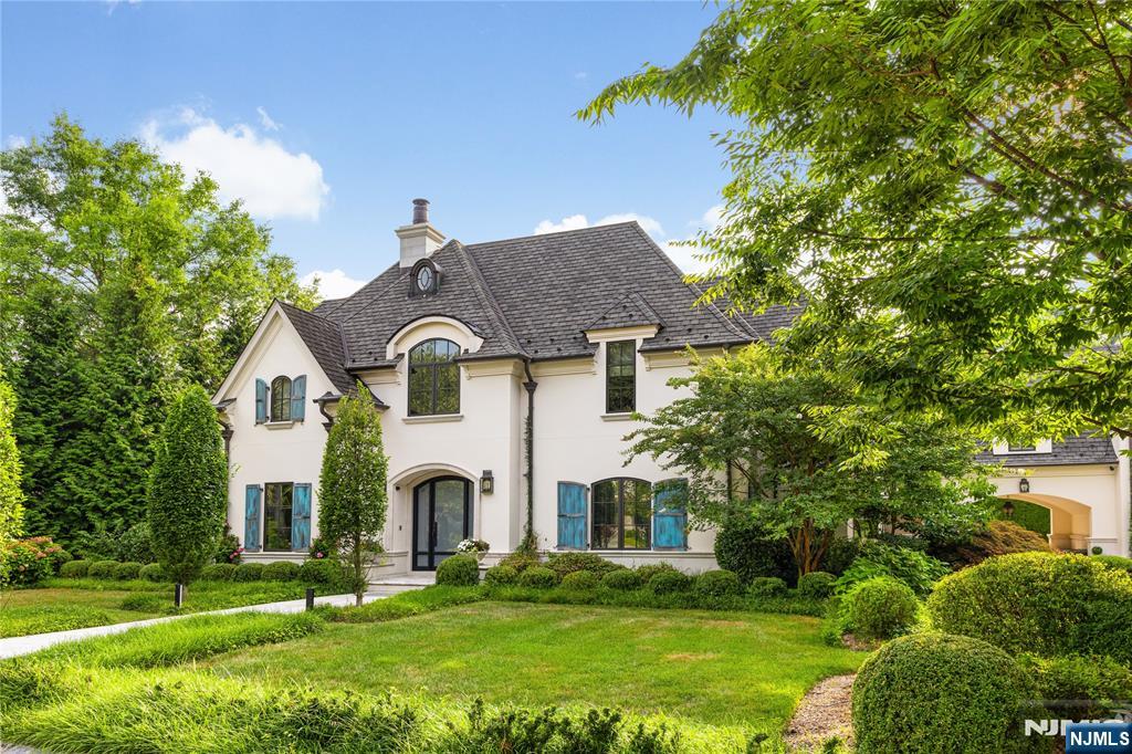 7 & 11 Stokes Farm Road