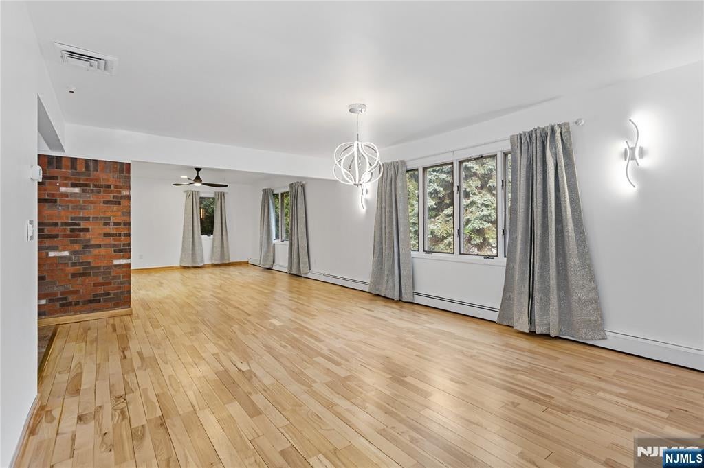 228 Dorothy Drive