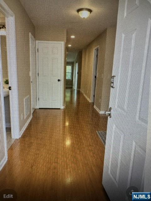 113 Saratoga Square