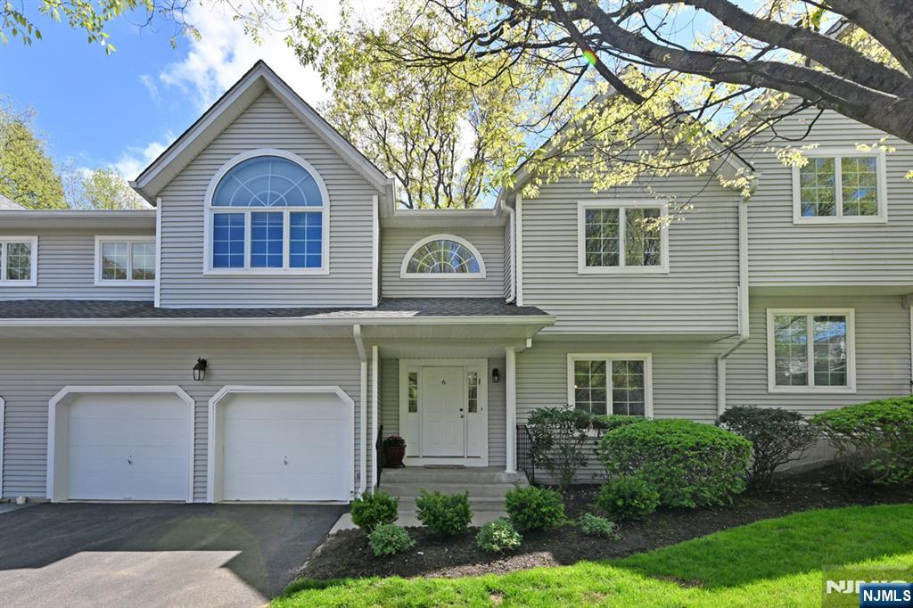 6 Schill Place