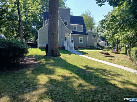 Photo of 234 Liberty Road, Teaneck, NJ 07666 (MLS # 26026414)