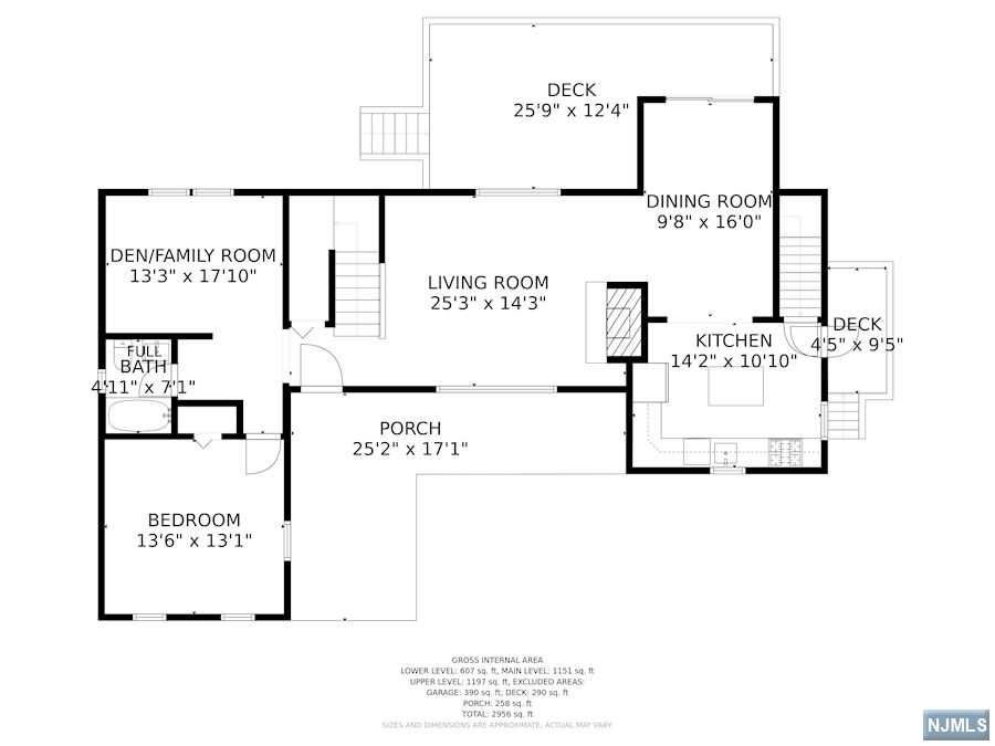 Main image without alt text