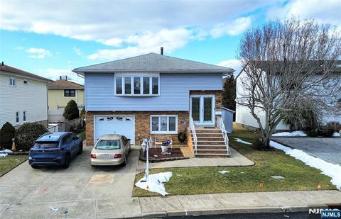 Photo of 1033 Park Drive, Secaucus, NJ 07094 (MLS # 26007838)