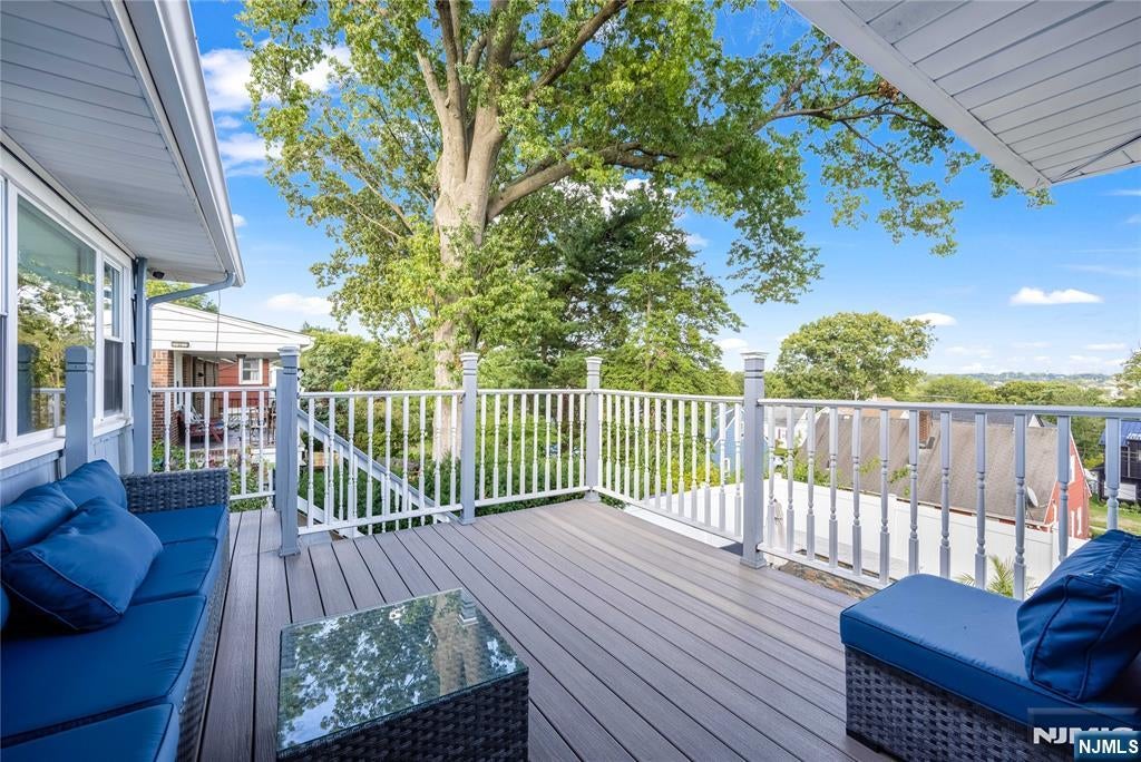 12 Lois Avenue