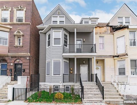 Photo of 327 S Orange Avenue, Newark, NJ 07103 (MLS # 25042464)