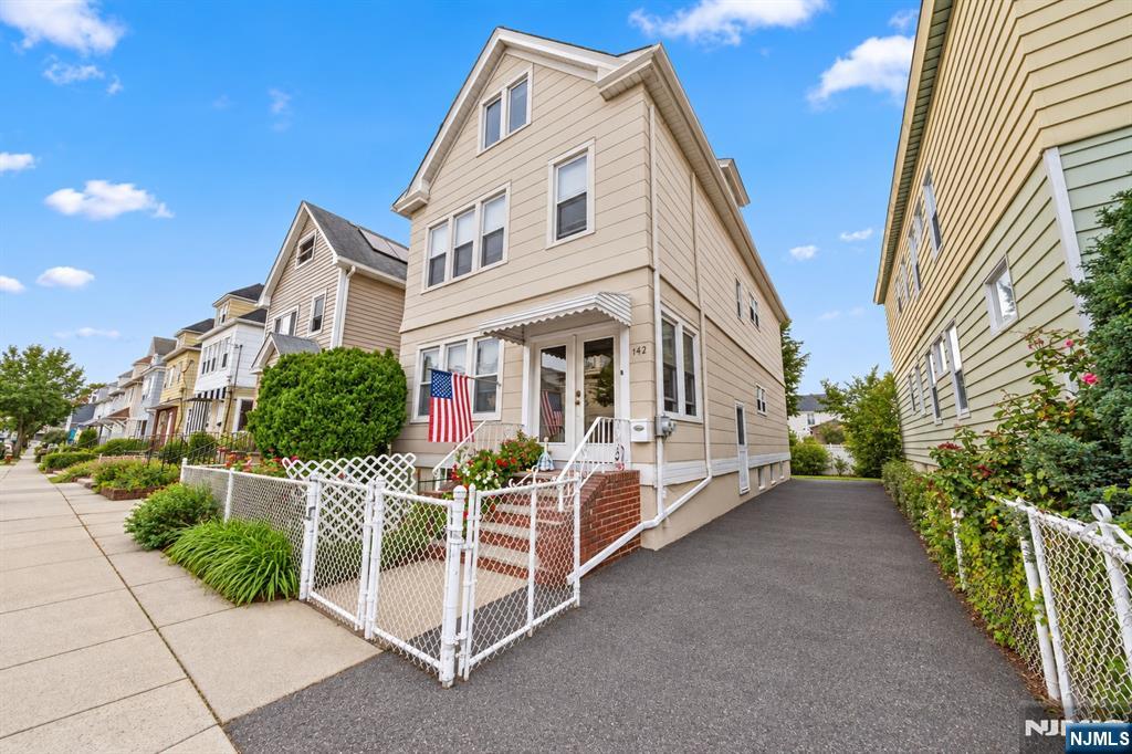 66 Saratoga Court