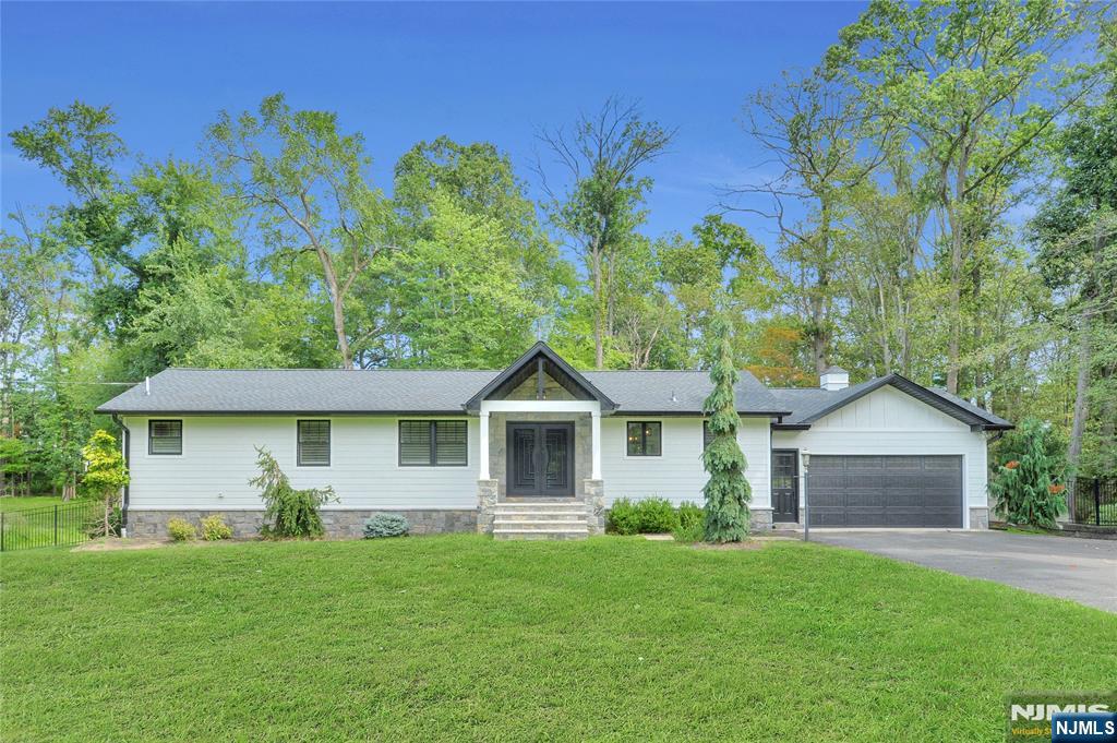 21 Cottontail Trail