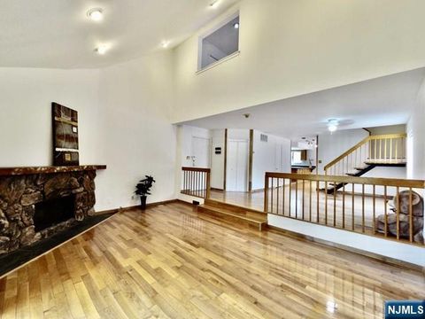 380 Whimbrel Lane Unit 380, Secaucus, NJ 07094 - MLS#: 25004924