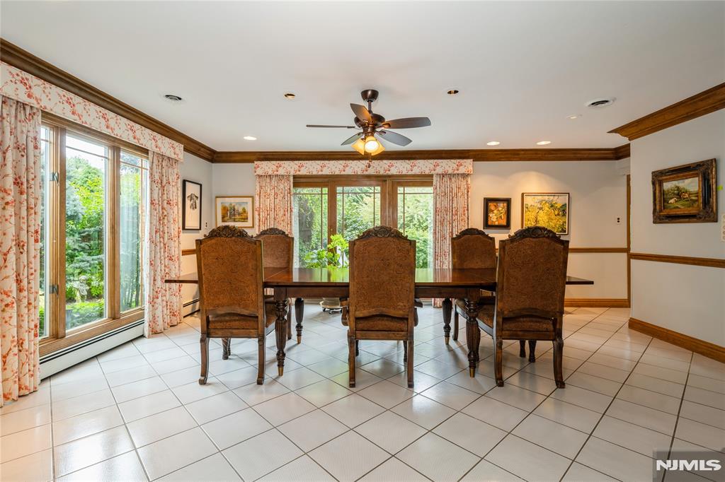 5 Ridge Court