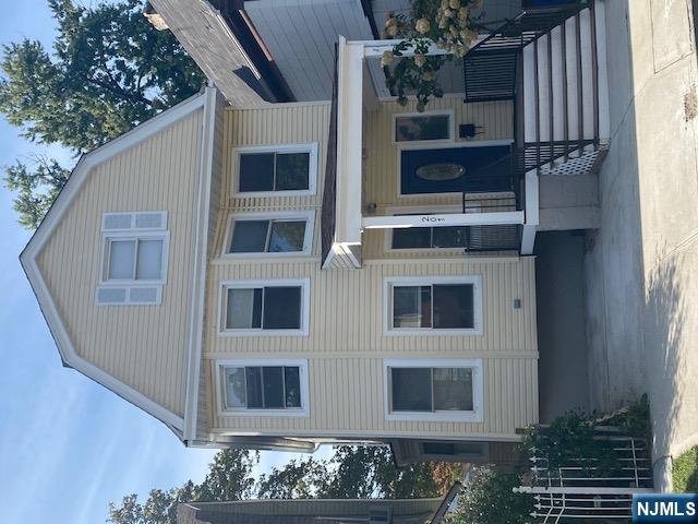 207 Brighton Avenue