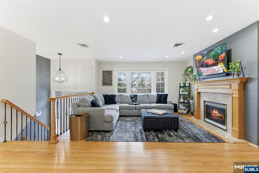 1 Chalen Court