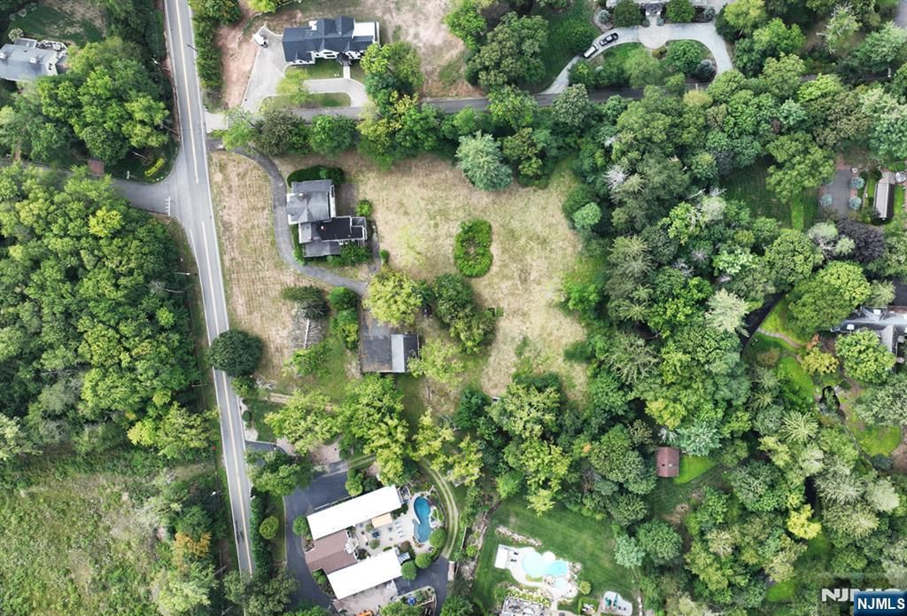 Photo of 235 Wearimus Road, Ho-Ho-Kus, NJ 07423 (MLS # 25030659)