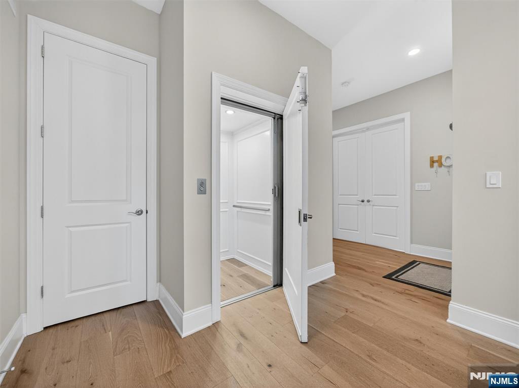 19 Woodmont Circle