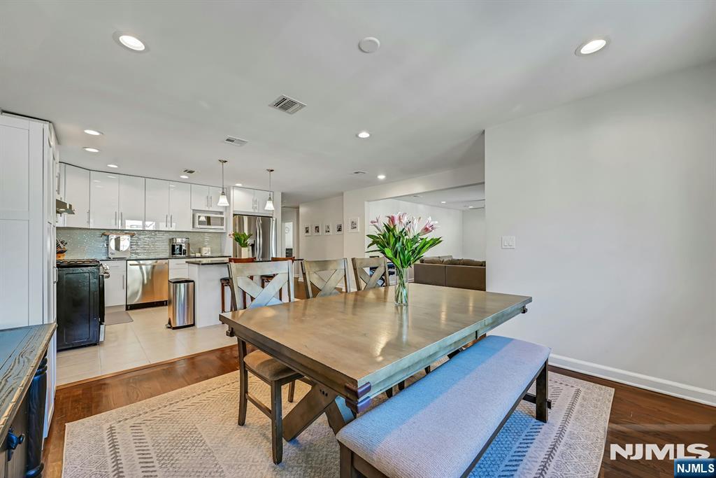228 Forest Road