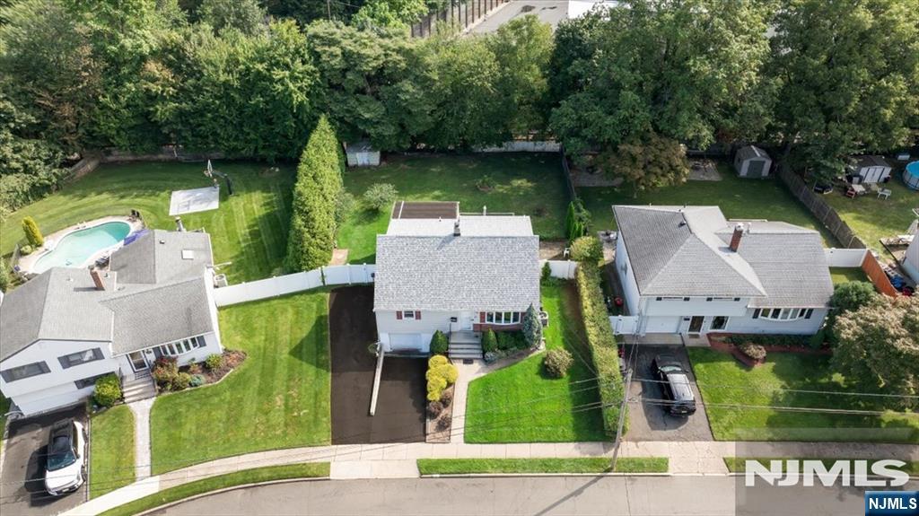 31 Vivian Avenue