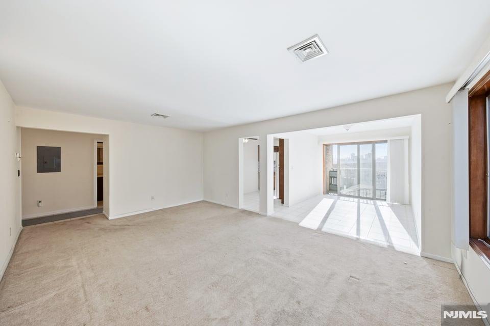 314 Palisade Avenue B1