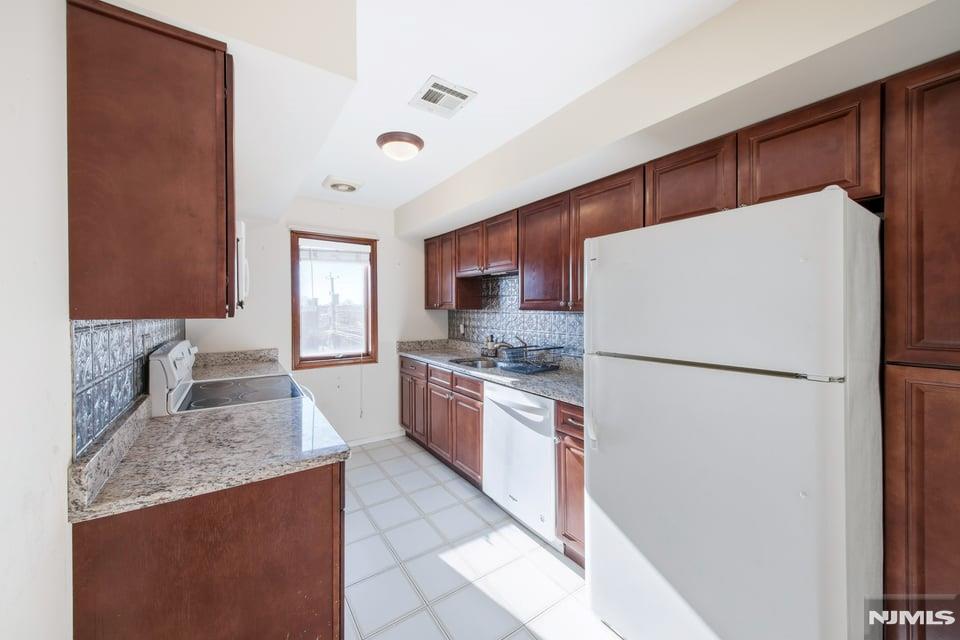 314 Palisade Avenue B1