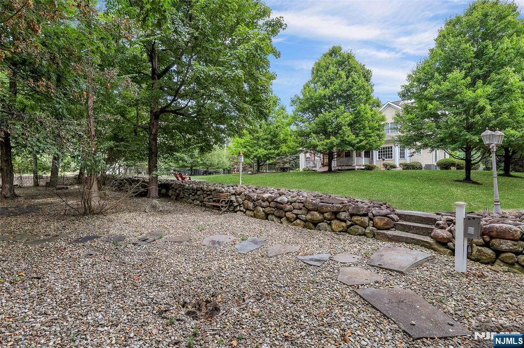 Photo of 22 Meadow Lake Drive, Mahwah, NJ 07430 (MLS # 26013114)