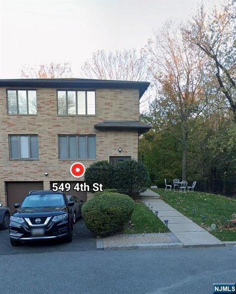 Photo of 549 4th ST #2nd/F, Palisades Park, NJ 07650 (MLS # 26017927)