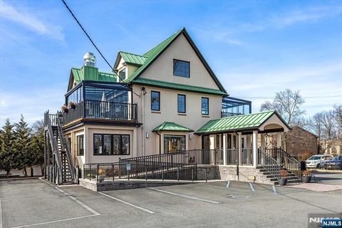 11 Sylvan Avenue Englewood Cliffs NJ 07632