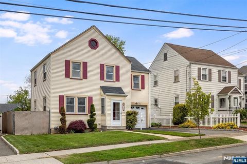 Photo of 136 Sunset Avenue, North Arlington, NJ 07031 (MLS # 26016484)