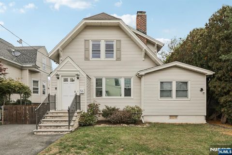 Photo of 56 Gordon St, Ridgefield Park, NJ 07660 (MLS # 26020566)