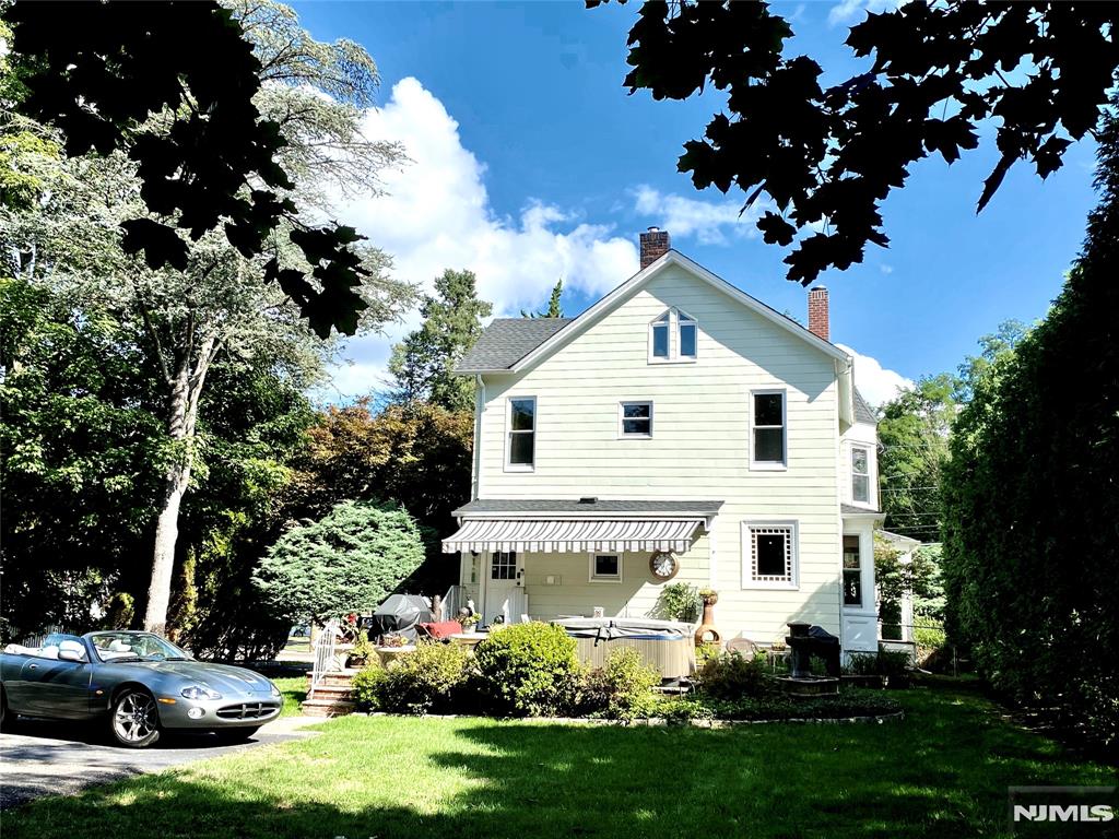 55 Sheridan Avenue