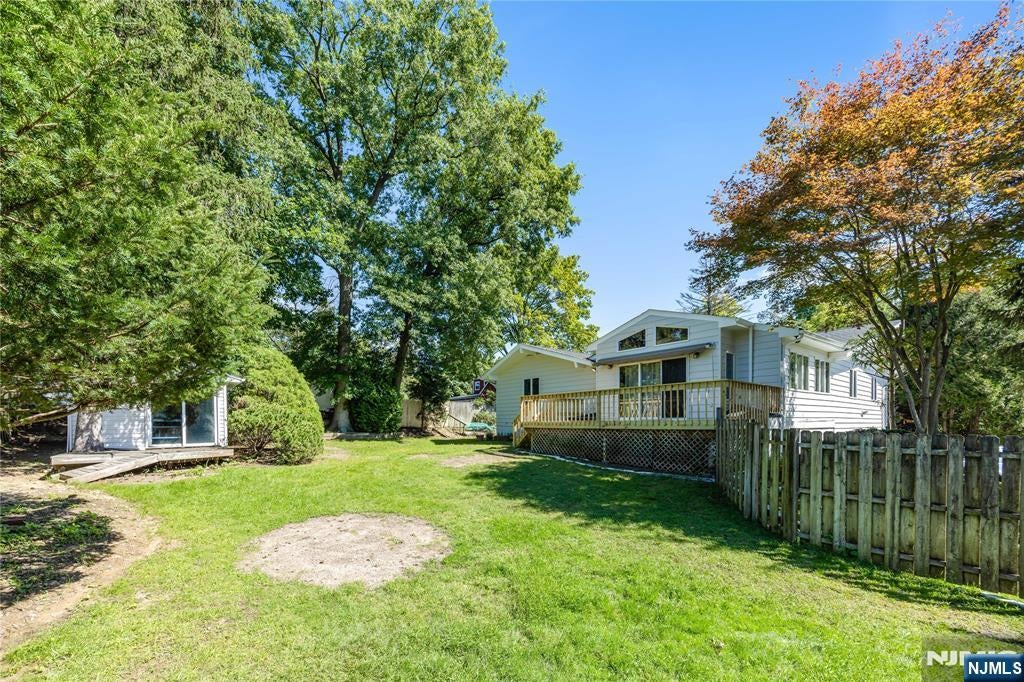 124 Pascack Road