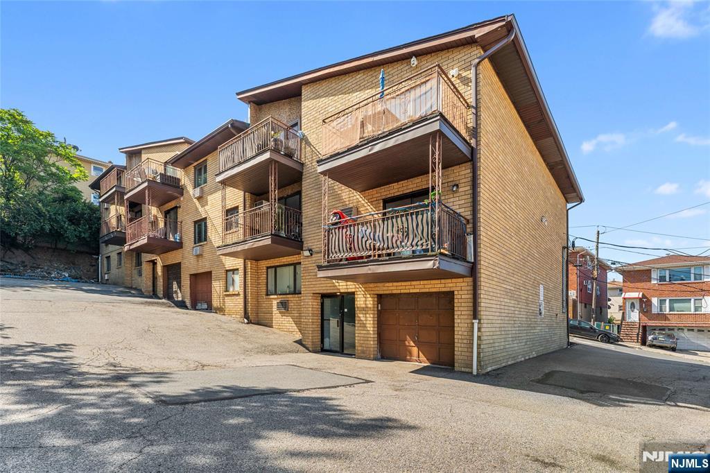 1616 74th Street 206