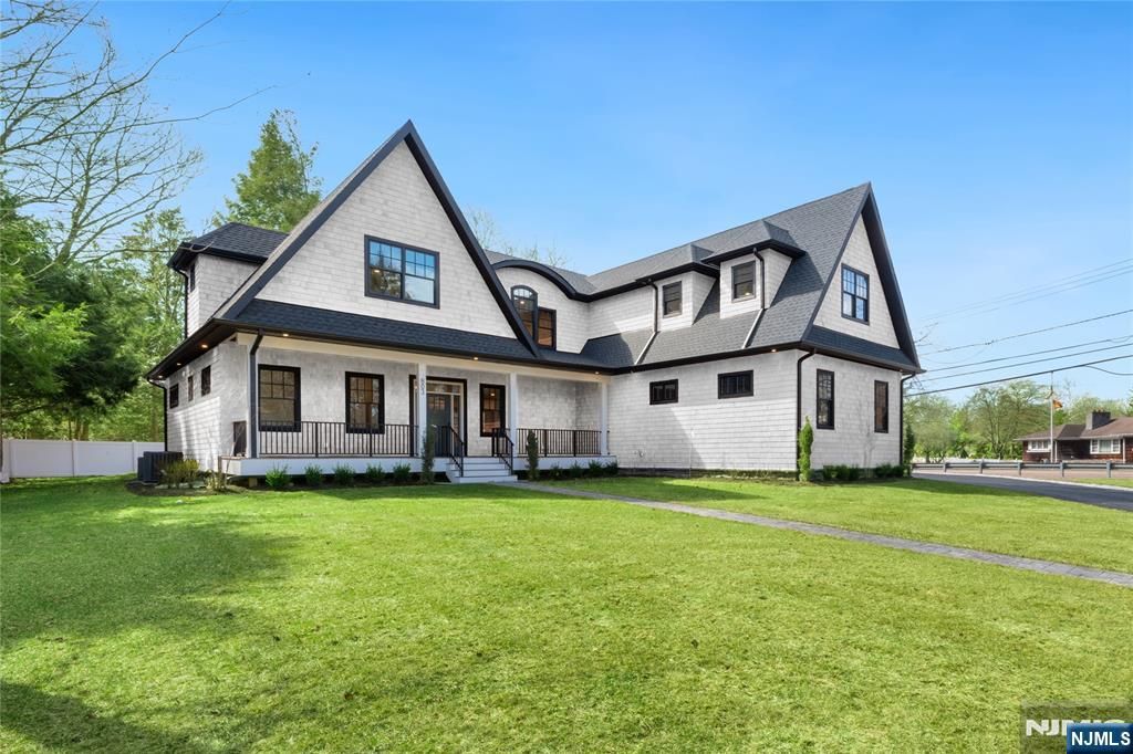 Photo of 803 Marshall Road, River Vale, NJ 07675 (MLS # 26011230)