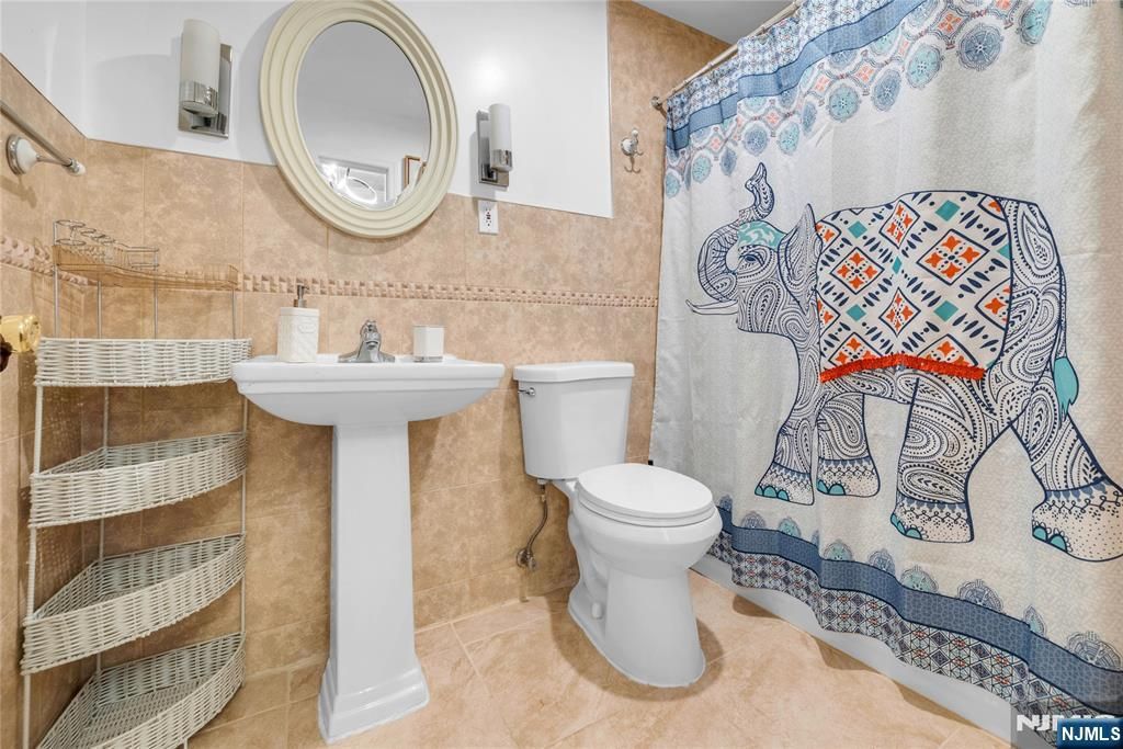 Photo of 4319 Durham Avenue, North Bergen, NJ 07047 (MLS # 26018208)