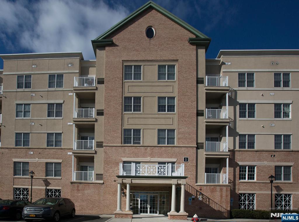 1115 Windsor Park Court