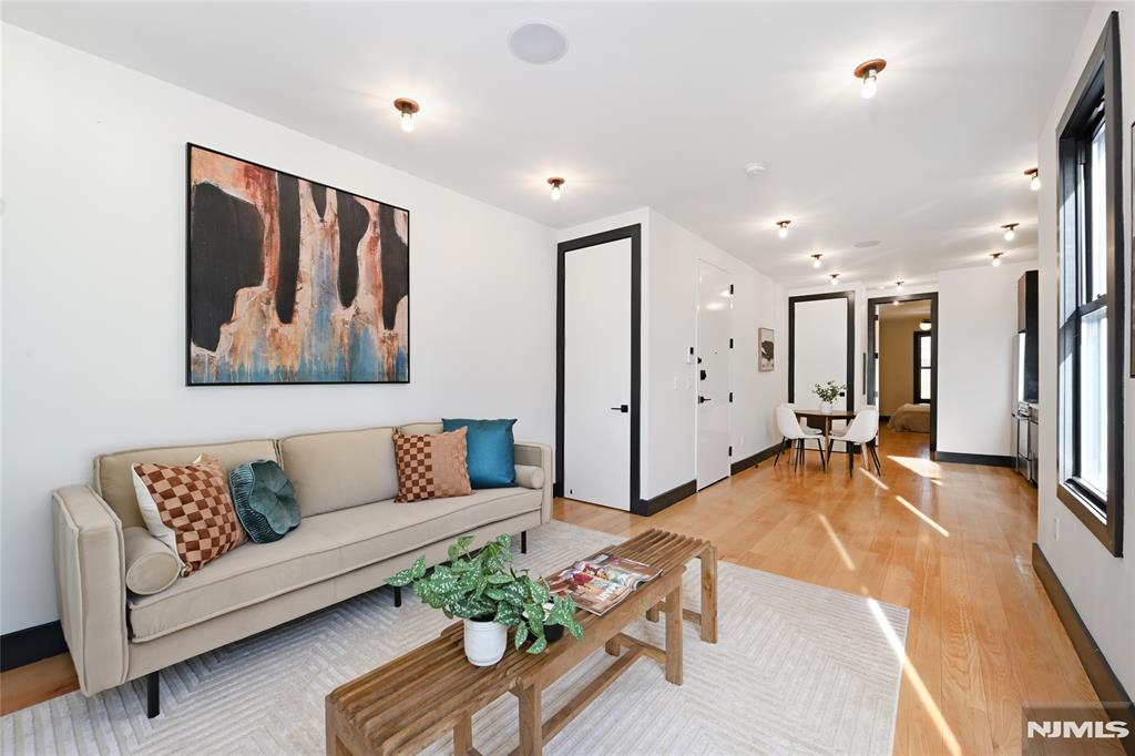 Property for Sale at 37 Thorne Street 2L, Jersey City, New Jersey - Bedrooms: 2 
Bathrooms: 2  - $535,000