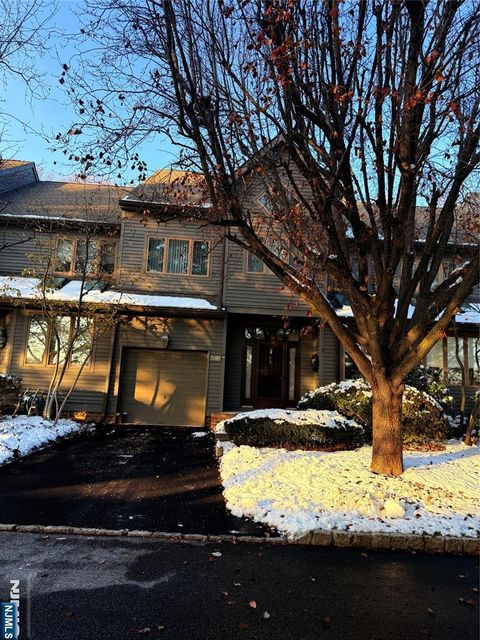 33 Pamrapo Court C33W Glen Rock NJ 07452