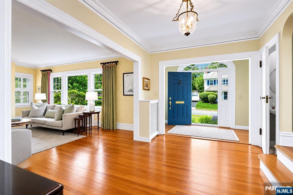 120 Buckingham Road