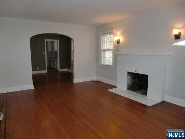 235 Walton Street