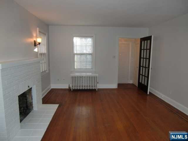 235 Walton Street