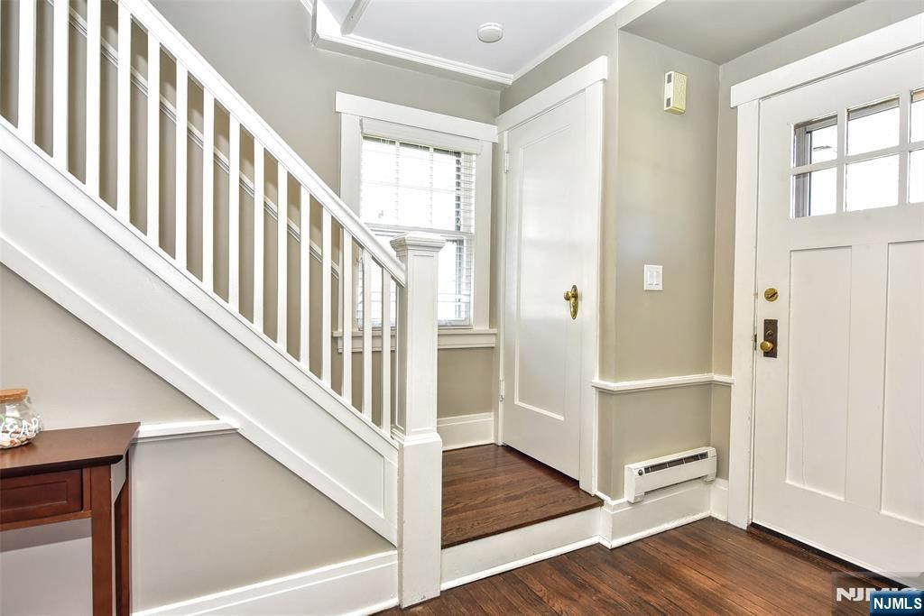 Photo of 352 Fairway Road, Ridgewood Village, NJ 07450 (MLS # 26012281)