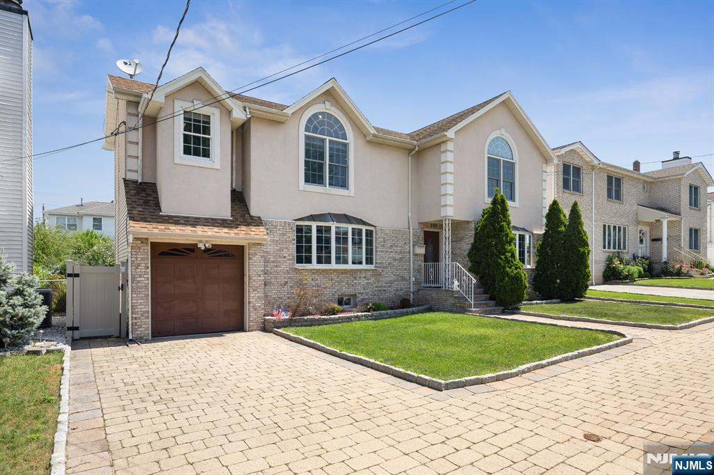 262 Grace Avenue