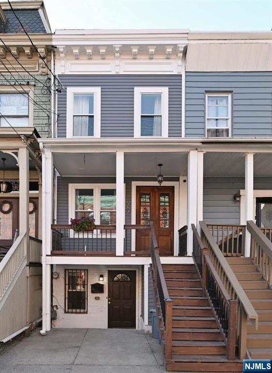 Property for Sale at 967 Summit Avenue, Jersey City, New Jersey - Bedrooms: 3 
Bathrooms: 2 
Rooms: 8  - $825,000